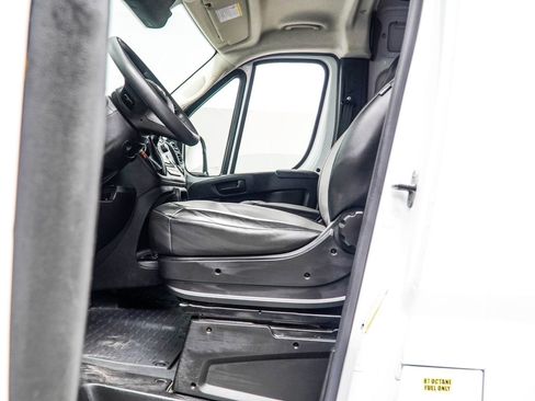 Used 2023 RAM ProMaster 2500 FWD image 33