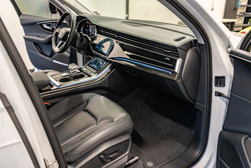 Used 2022 Audi Q7 3.0T Premium Plus w/ Premium Plus Package AWD/4WD image 36