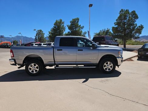 Used 2024 RAM 2500 Big Horn w/ Bed Utility Group AWD/4WD image 4