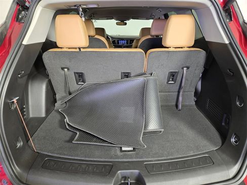 Used 2020 Buick Enclave Essence w/ Trailering Package, 5000 lbs. image 18