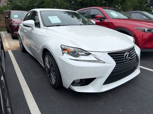 Used 2014 Lexus IS 250 RWD image 3