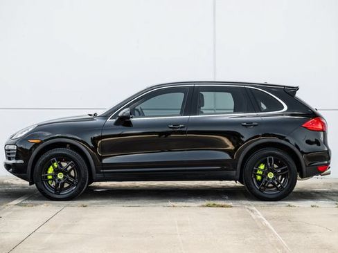 Used 2014 Porsche Cayenne S AWD/4WD image 43