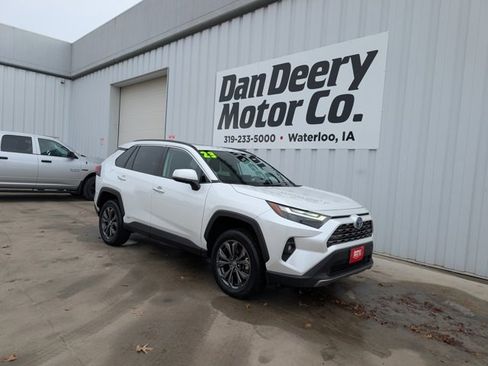 Used 2023 Toyota RAV4 Limited image 1