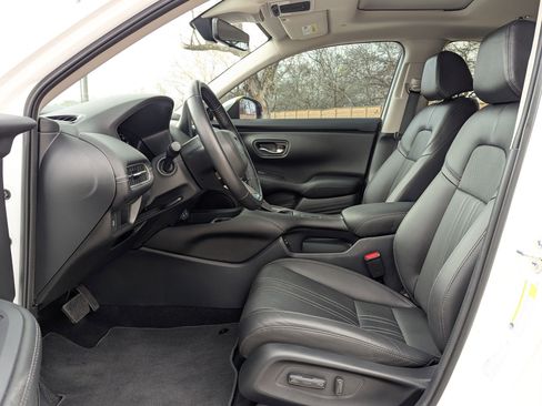 Used 2026 Honda HR-V EX-L image 10