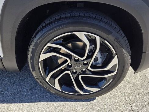 Used 2025 Chevrolet TrailBlazer RS w/ Convenience Package image 15