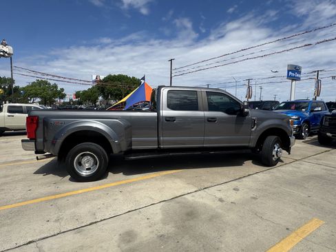 Used 2022 Ford F350 XL w/ STX Appearance Package image 5