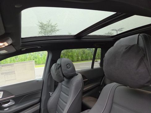 New 2026 Mercedes-Benz GLS 450 4MATIC image 29
