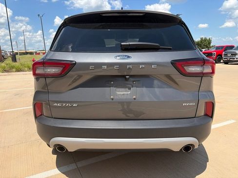 Certified 2025 Ford Escape Active AWD/4WD image 4