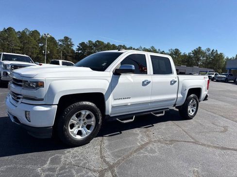 Used 2018 Chevrolet Silverado 1500 LTZ Z71 w/ LTZ Plus Package image 7