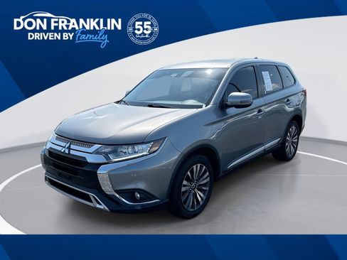 Used 2020 Mitsubishi Outlander AWD image 1