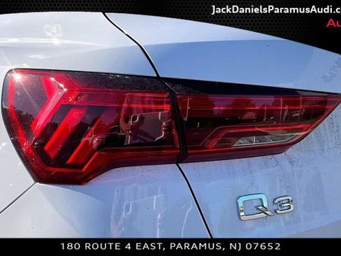 Used 2024 Audi Q3 2.0T Premium Plus AWD/4WD image 22