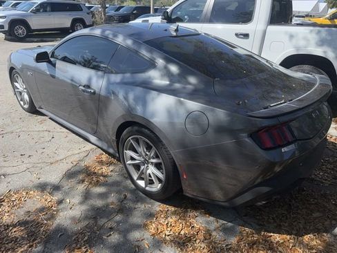 Used 2024 Ford Mustang GT Premium image 7