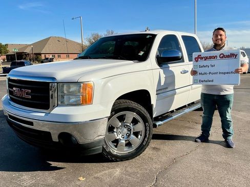 Used 2011 GMC Sierra 1500 SLE w/ Regional Value Package image 1