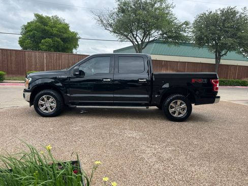 Used 2020 Ford F150 XLT w/ Equipment Group 302A Luxury AWD/4WD image 11