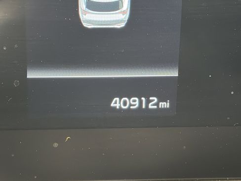 Used 2023 Kia Sportage EX image 5