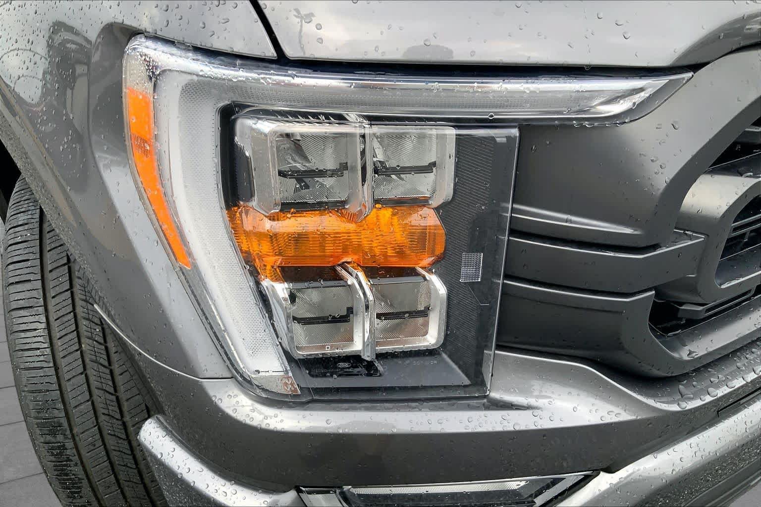 Used 2022 Ford F150 XLT w/ Equipment Group 302A High RWD image 25