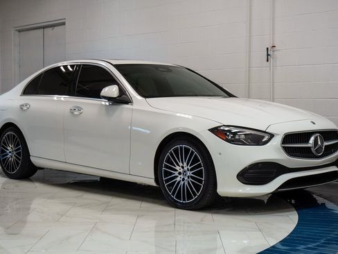 Used 2024 Mercedes-Benz C 300 4MATIC Sedan image 5