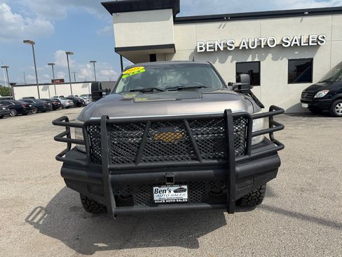 Used 2014 Chevrolet Silverado 2500 LTZ w/ LTZ Plus Package image 3