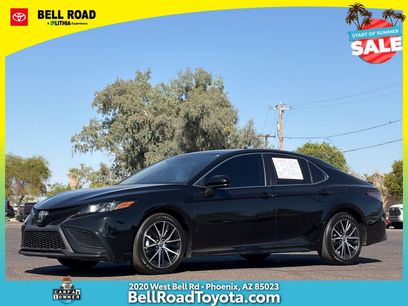 Used 2021 Toyota Camry SE w/ Carpet Mat Package (TMS)