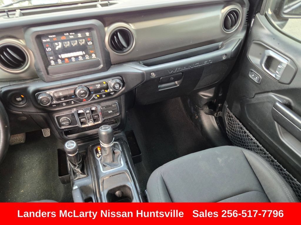 Used 2021 Jeep Wrangler Unlimited Sport AWD/4WD image 16