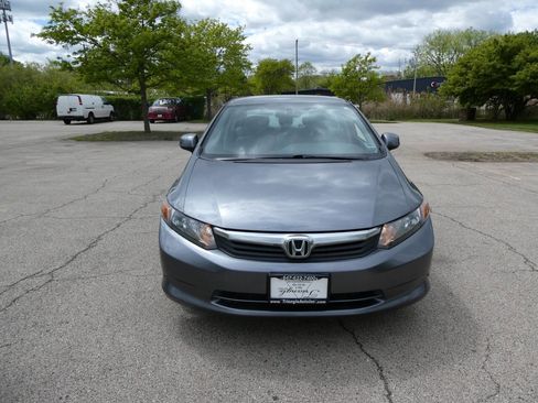 Used 2012 Honda Civic LX image 2