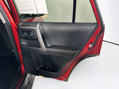 Used 2024 Toyota 4Runner SR5 Premium image 29