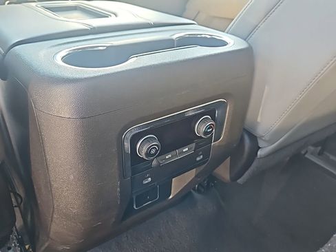 Used 2024 Chevrolet Tahoe LT image 12