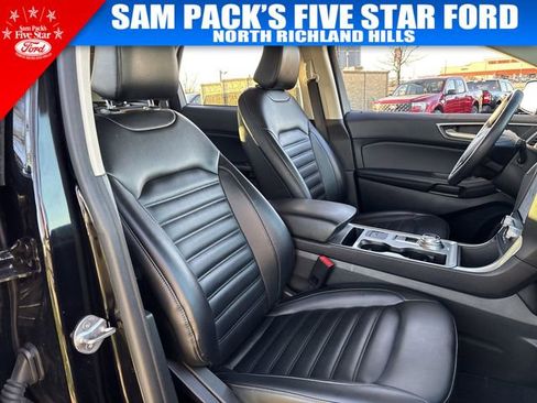 Used 2023 Ford Edge SEL image 31