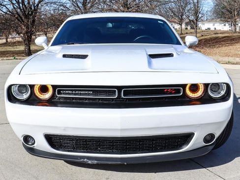 Used 2018 Dodge Challenger R/T w/ Sound Group image 17