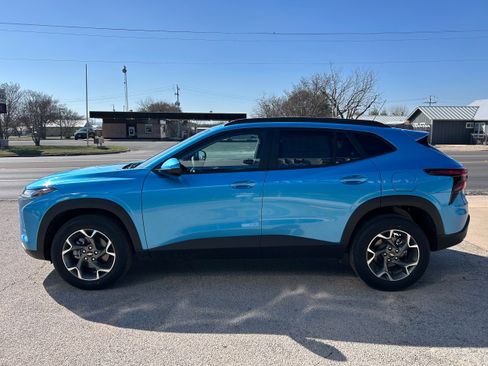 New 2026 Chevrolet Trax LT w/ Driver Confidence Package image 3