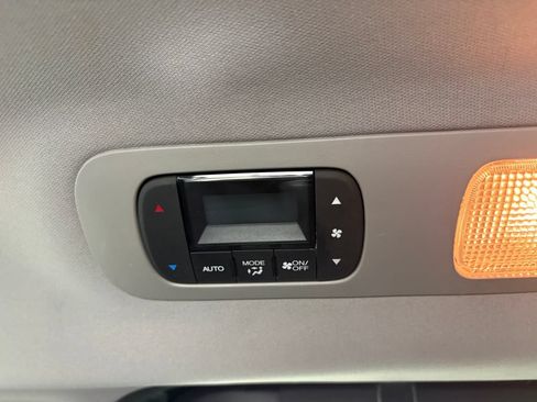 Used 2022 Honda Odyssey Touring image 31