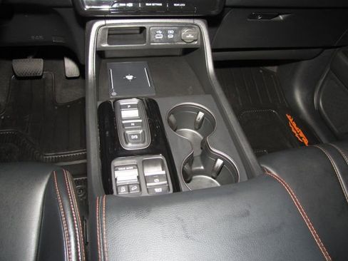 Certified 2024 Honda Pilot TrailSport image 15