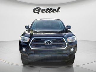 Used 2017 Toyota Tacoma SR5 w/ Tow Package RWD video 2