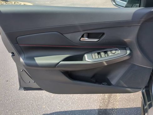 New 2026 Nissan Sentra SR w/ Floor Mat Package FWD image 11