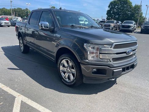 Used 2020 Ford F150 Platinum w/ Equipment Group 701A Luxury AWD/4WD image 2