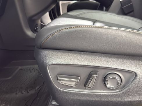 New 2026 Toyota Sienna XLE Woodland Edition image 14