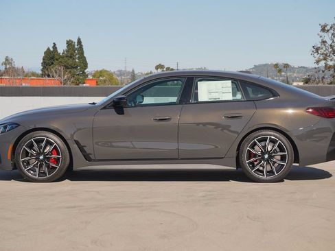 Used 2026 BMW M440i w/ Premium Package RWD image 4