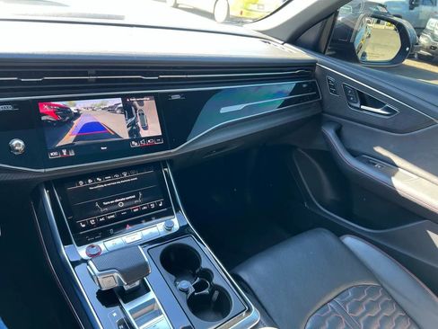 Used 2023 Audi RS Q8 AWD/4WD image 13