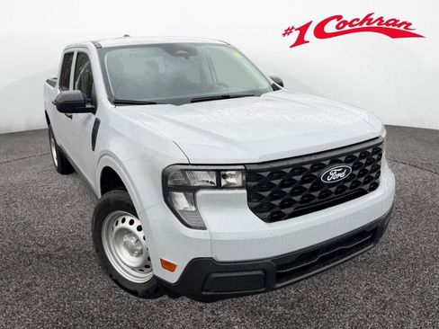 New 2025 Ford Maverick XL image 1