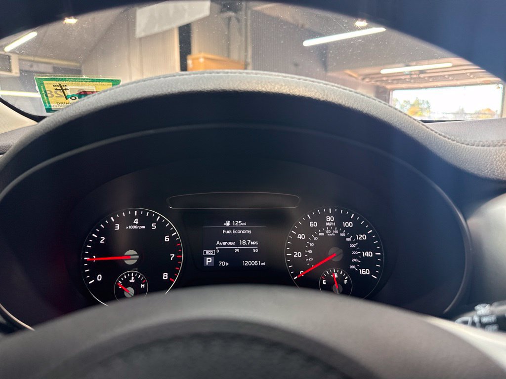 Used 2019 Kia Sorento FWD image 18