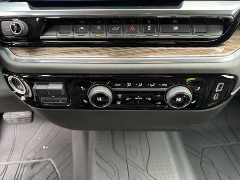 Used 2023 Chevrolet Silverado 1500 LT w/ Protection Package image 19