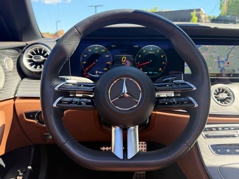 Used 2023 Mercedes-Benz E 450 4MATIC Cabriolet image 41