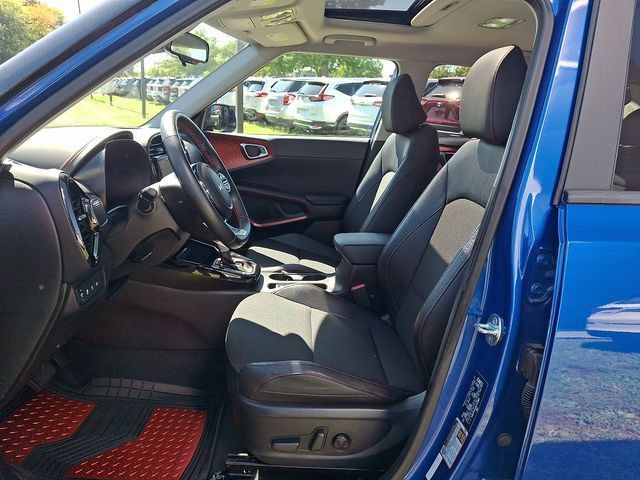 Certified 2024 Kia Soul GT-Line w/ GT-Line Technology Package FWD image 13