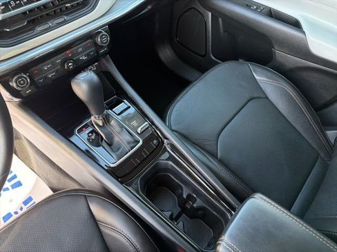 Used 2022 Jeep Compass Limited w/ Elite Group AWD/4WD image 23