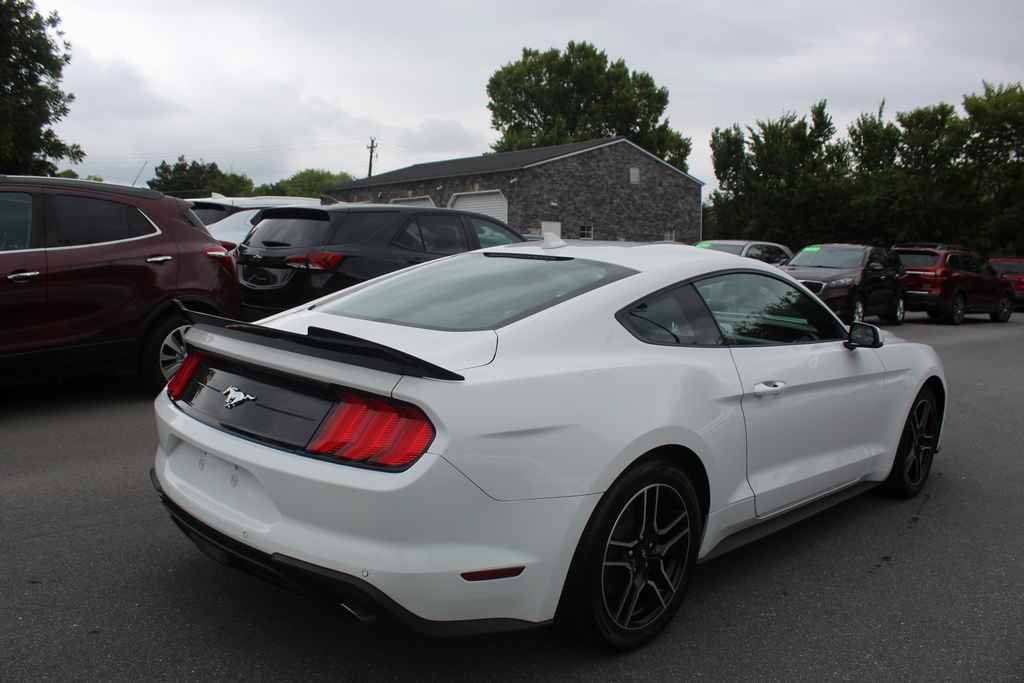 Used 2020 Ford Mustang Premium RWD image 5