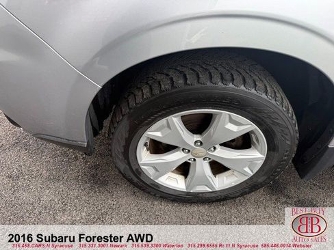 Used 2016 Subaru Forester 2.5i Premium w/ All-Weather Package AWD/4WD image 17