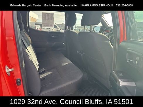 Used 2016 Toyota Tacoma SR image 9