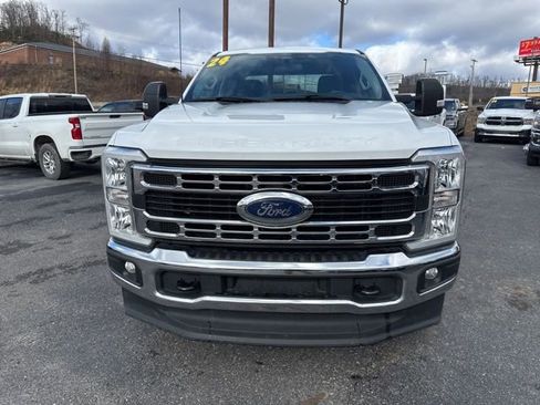 Used 2024 Ford F250 XLT image 8