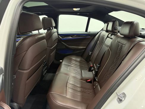 Used 2019 BMW 540i w/ M Sport Package image 16