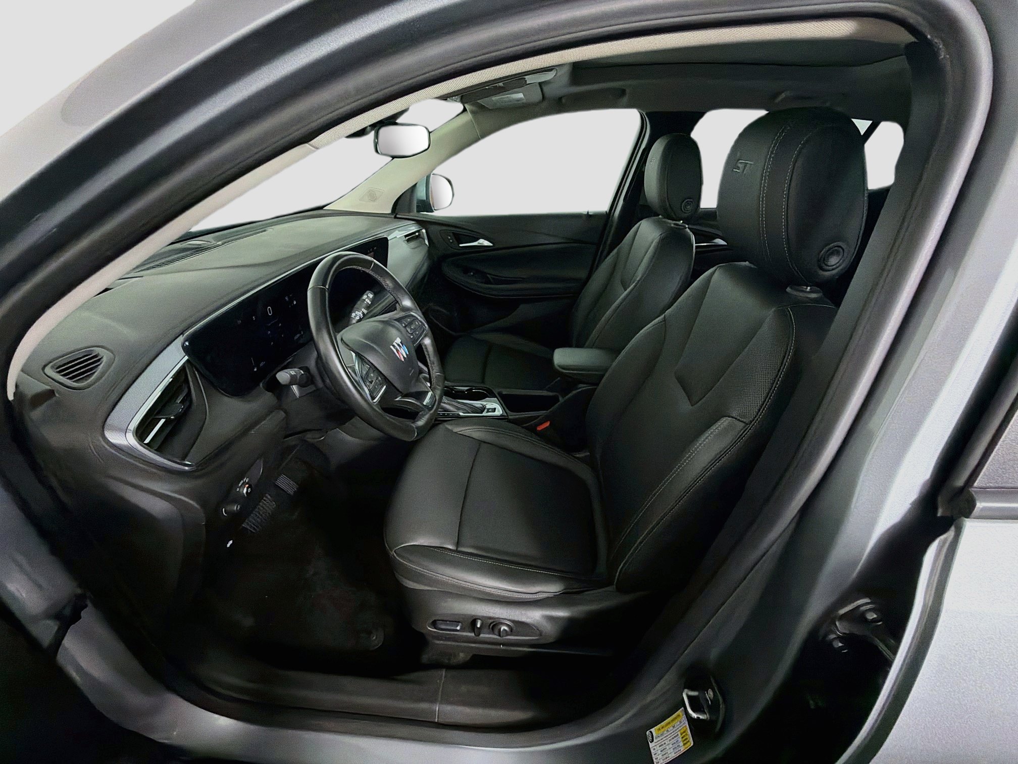 Used 2024 Buick Encore GX Sport Touring w/ Experience Buick Package FWD image 13
